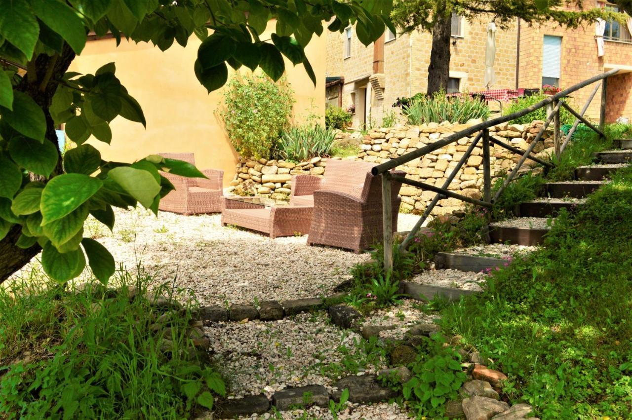 Villa Pilotti Country House Penna San Giovanni المظهر الخارجي الصورة