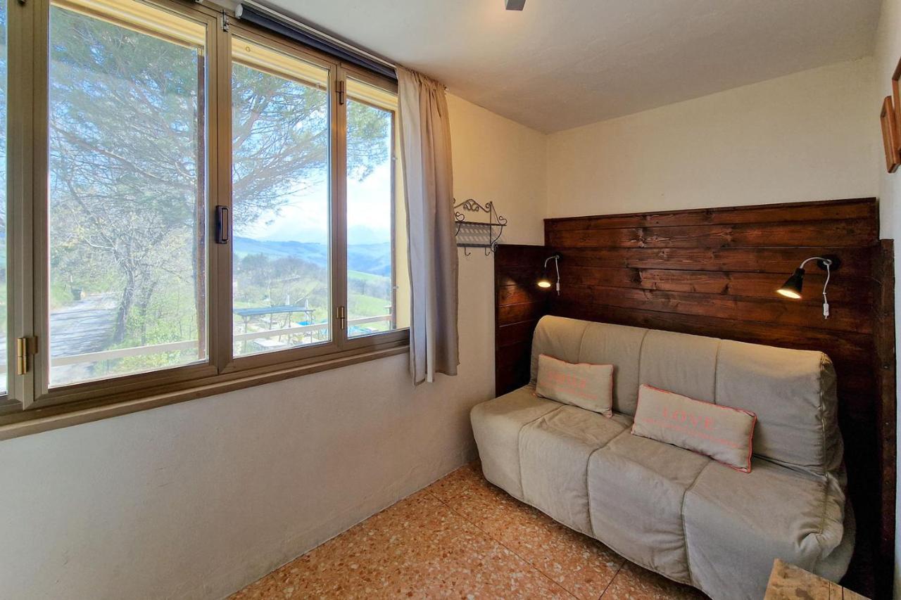Villa Pilotti Country House Penna San Giovanni المظهر الخارجي الصورة