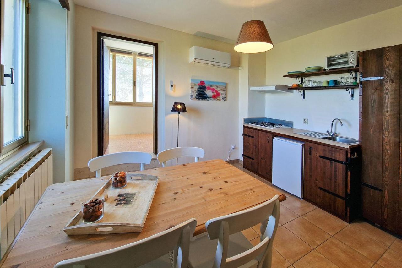 Villa Pilotti Country House Penna San Giovanni المظهر الخارجي الصورة